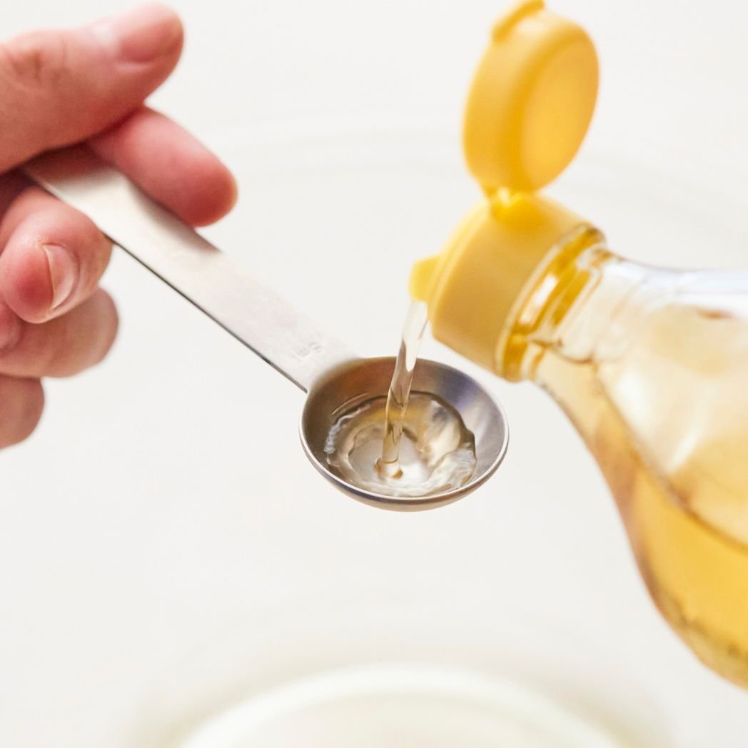 This image show the gut inflammation Refined seed oils in food